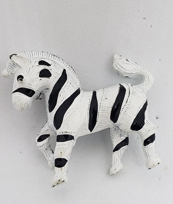 Cute Vintage Zebra Pin 60's/70's - image 2