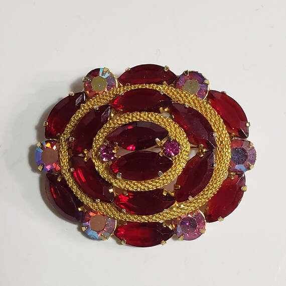 50s Ruby-Red Brooch Dazzling Royal Elegance! - image 2