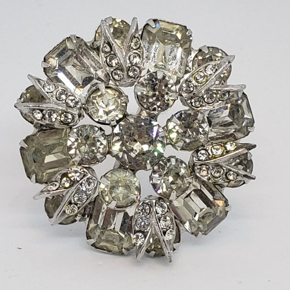 Vintage WEISS Ice Crystal Brooch 1950's - image 1