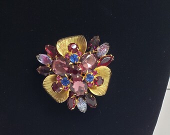 40's/50's FABULOUS Grand and Unique Large Jewel Tone Brooch