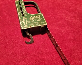 Fisherman’s Langley De-Liar Model 228 28lb Scale 40 Tape Measure Black Vintage
