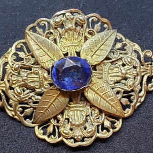 Large Victorian Antique Filigree Brooch
