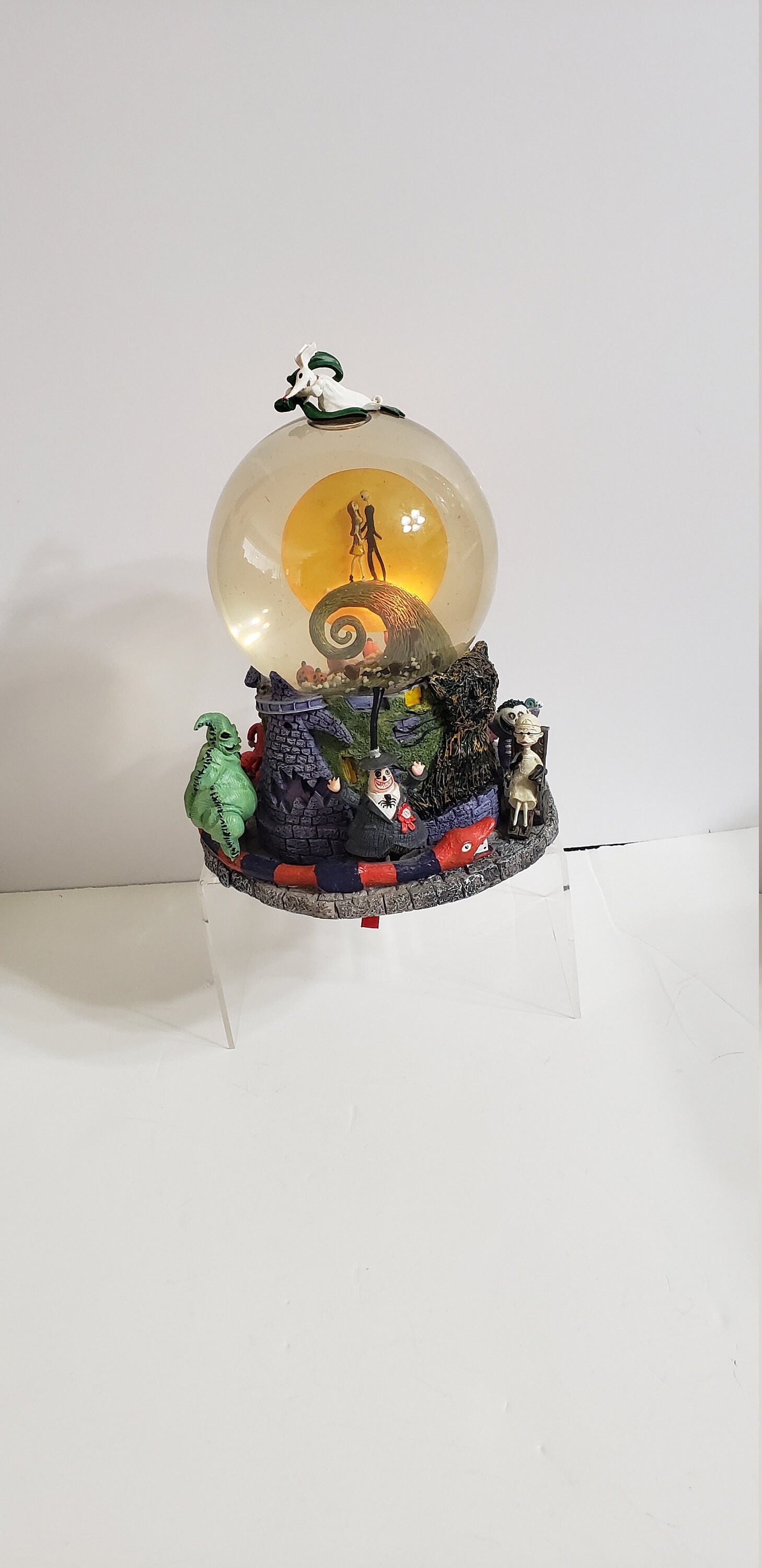 Nightmare before online christmas snowglobe