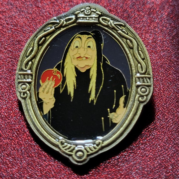 2000 Rare 4 Pc Set Of Disney Villain Pins Gem 2000 Rare 4 Pc Set Of Disney Villain Pins Gem