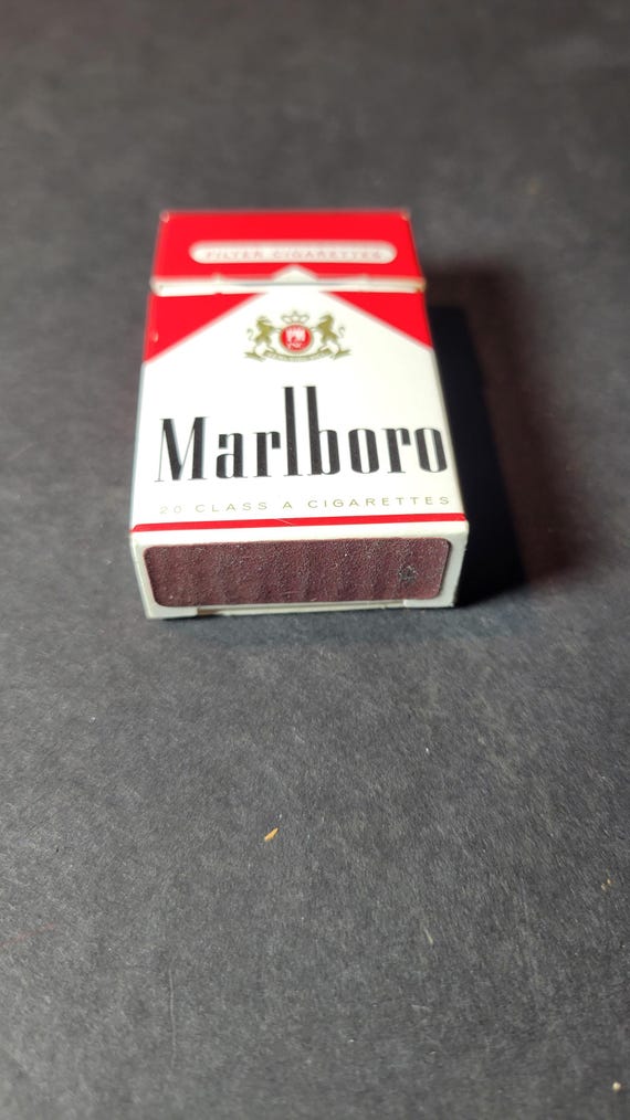 1996 Marlboro Matchbox 2 3/8