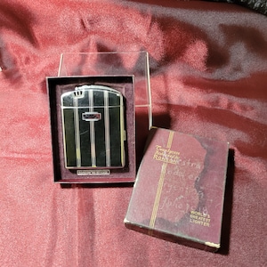 Art Deco "RONSON TWENTYCASE" Cigarette Case and Lighter Combo with Original Box