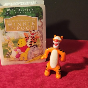 1996 Disney&#39;s &quot;The Many Adventures of Winnie The Pooh&quot; Promotion for Video For McDonald&#39;s Happy Meal