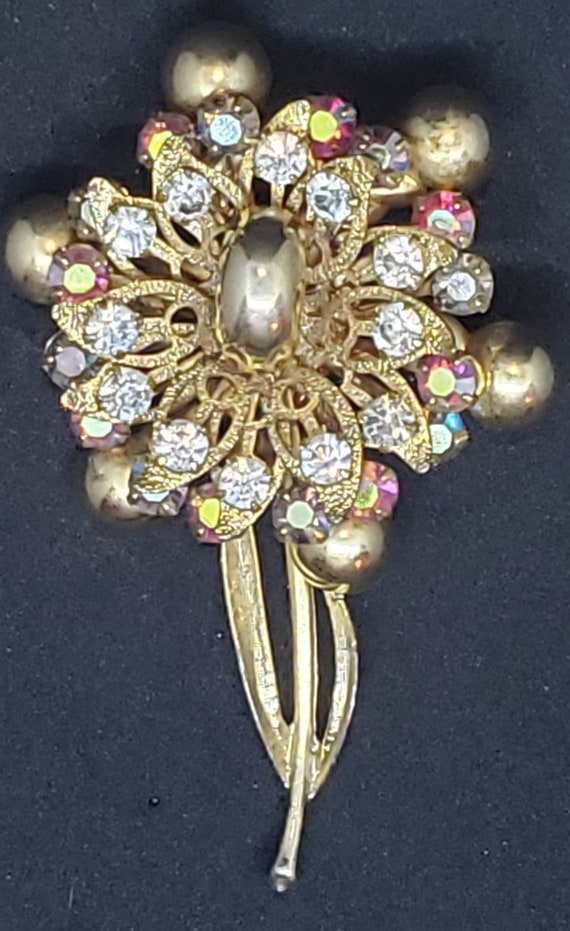 Vintage 50's Stylized Flower Brooch Unique Style! - image 1