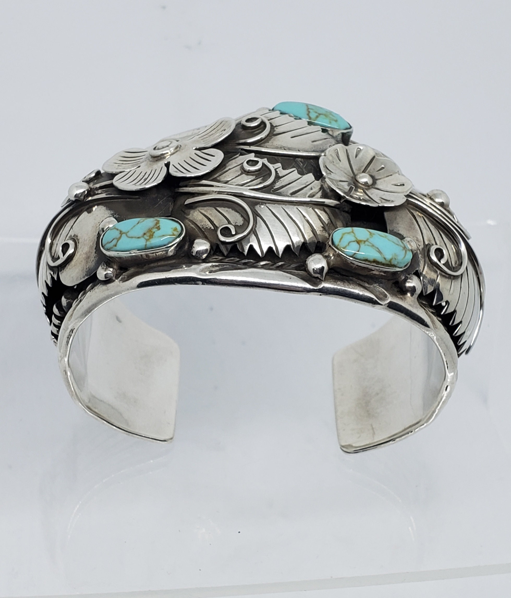950 Sterling 105 Grams Mexican Artist Daniela Cuff Bracelet With 