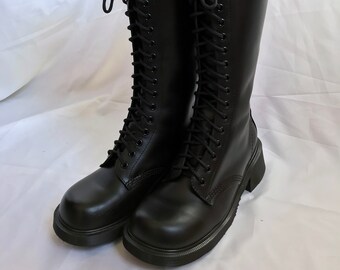 knee high docs