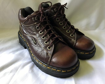 doc martens boots size 7