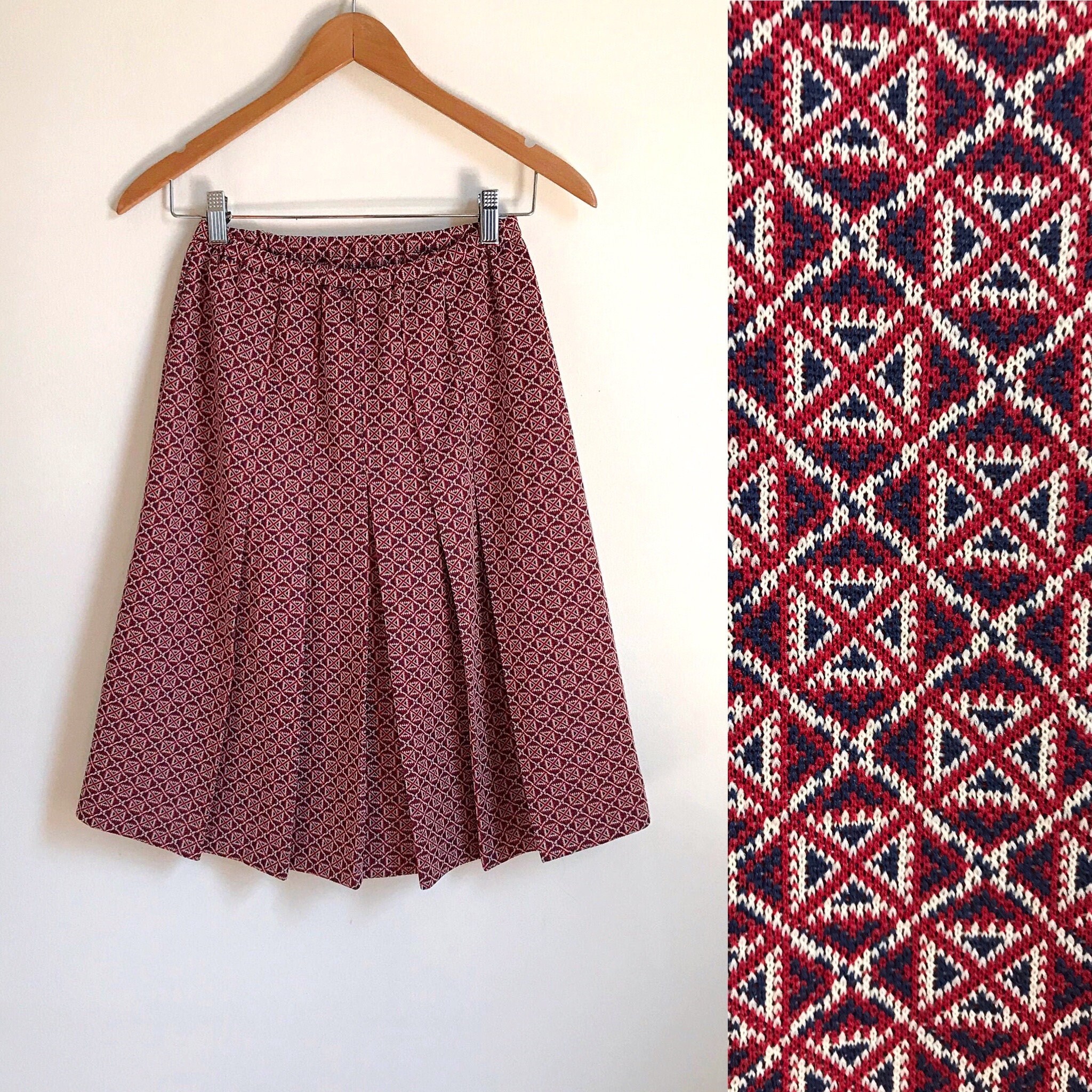 Red Pleated Skirt / Knee Length Pleated Skirt / Boho Pattern Etsy New