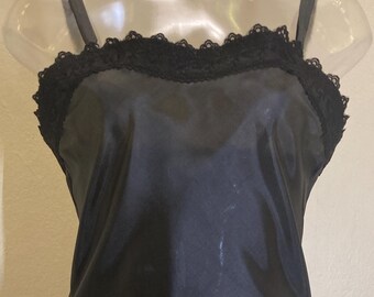 Small, Rayon, Bias Cut, Camisole, Rosey Scallops
