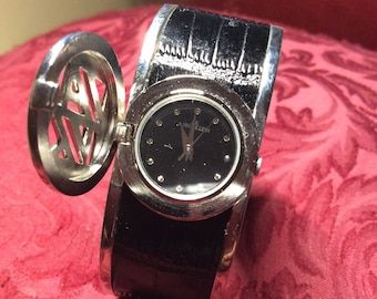 Vintage ,Anne Klein, Watch Bracelet, Quartz, Round, Black and Silver, Costume Jewelry