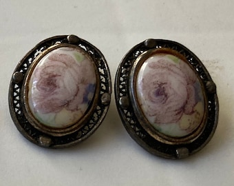 Trio, Gold, Peridot, Jade, Cameo, Vintage Earrings