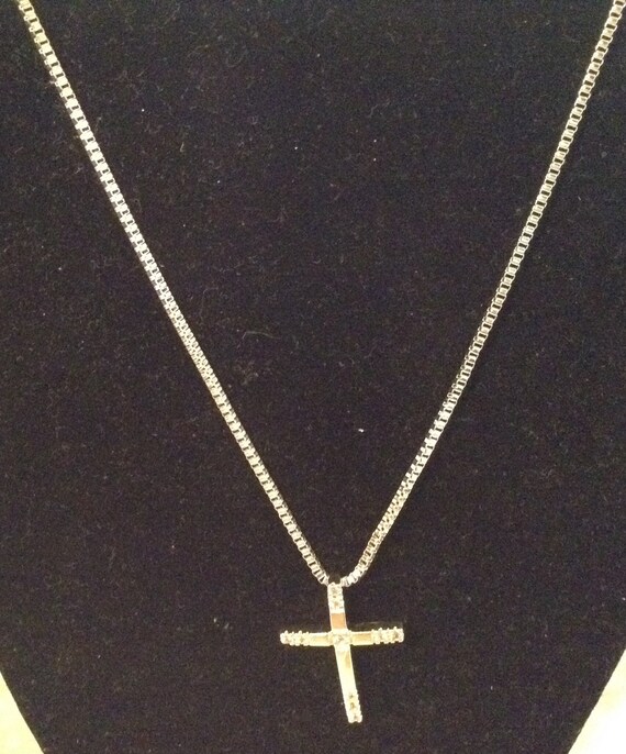 Sterling silver .925 box chain with sterling cross