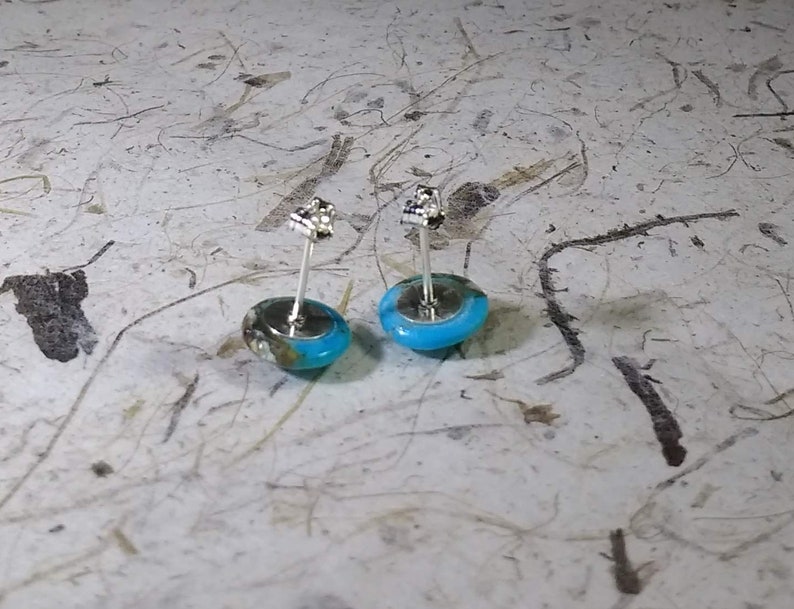 Round Kingman Turquoise Stud Earrings image 4