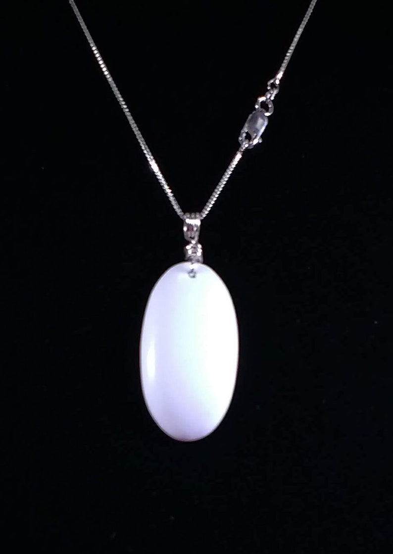 Oval Howlite Pendant, Oval White Turquoise Pendant image 4