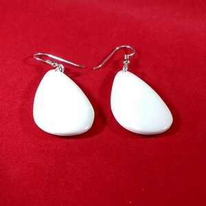 Teardrop-shaped Howlite Earrings, White Turquoise Earrings, White Cabochon Earrings image 2