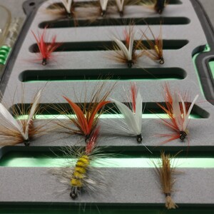 Handcrafted Fly Fishing Flies, Aquatic Anglers Doule Sided Fly Box, Fishing hooks, Vintage fishing