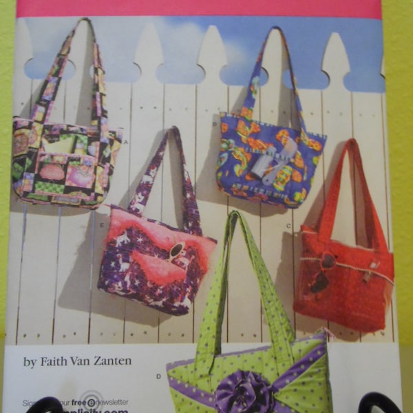Simplicity pattern 3822 crafty bags 9-1/2" high x12" wide