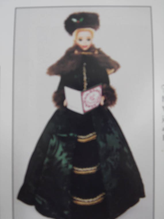 holiday caroler barbie
