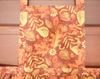 Autumn leaves women&#39;s bibbed apron