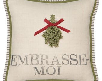 Embrasse-Moi Mistletoe Throw Pillow Cover 20x20