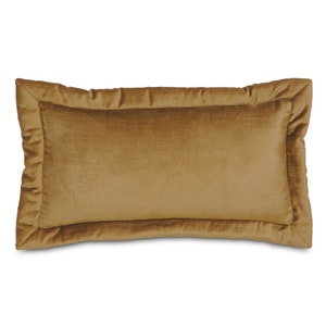 Lars Velvet Decorative Pillow Cover 11x21 in Gold