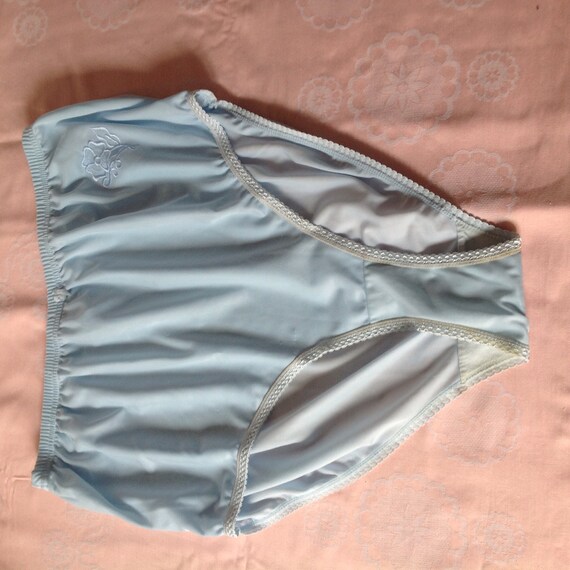 Serenada Panties sz 14