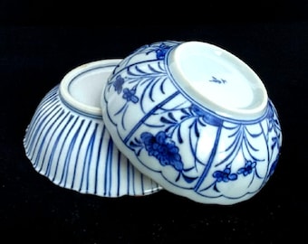 Set of 2 Serving Bowls in Cobalt Blue and White - Rimmed with Gold
