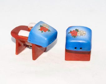 1950s Japanese Geisha  Sandal Shaped Salt & Pepper Shakers