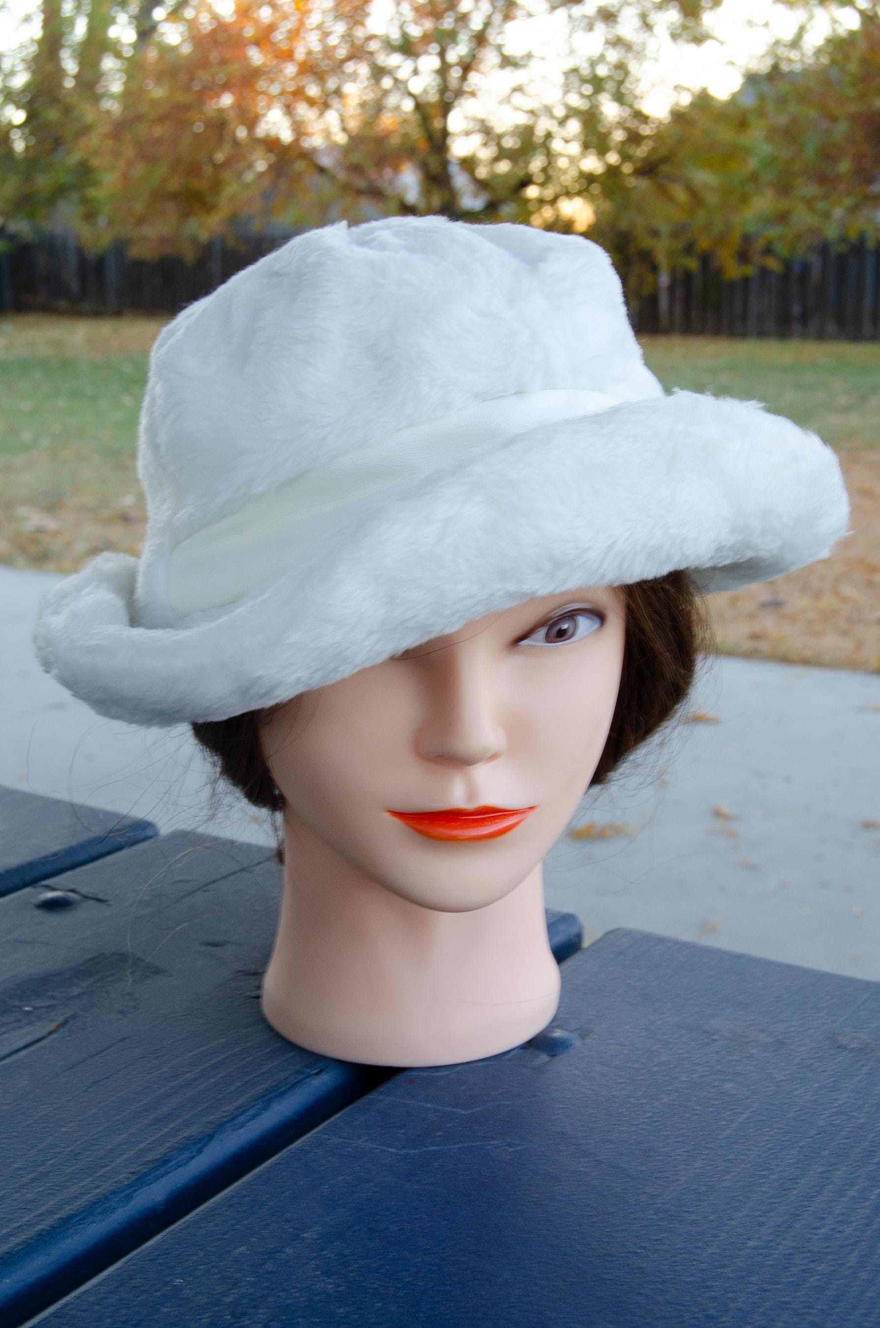 Vintage 1950s Ivory / White Fur sided Hat 1950s White Fur Hat - Etsy main image 4