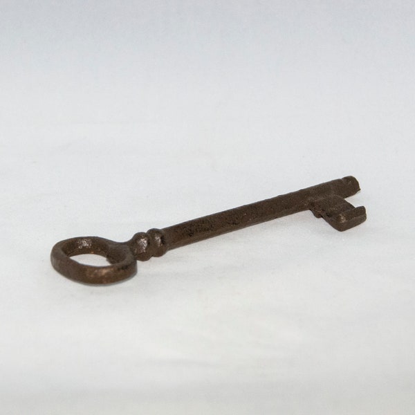 5.5 Inch Antique Victorian Skeleton Key