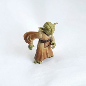 1995 Kenner Star Wars Yoda Action Figure