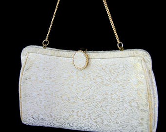 1960&#39;s Gold Print Brocade Purse with Tuck Chain Strap- Vintage1960s Gold & White