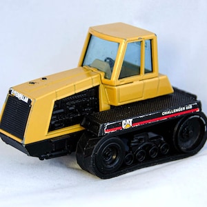 Vintage Caterpillar (CAT) Challenger 65B Tractor 1:50 Scale Diecast Collectible Toy by Joal