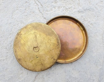 Extremely Rare Pre-1930s Braun Knecht Heimann Co. Round Brass Container