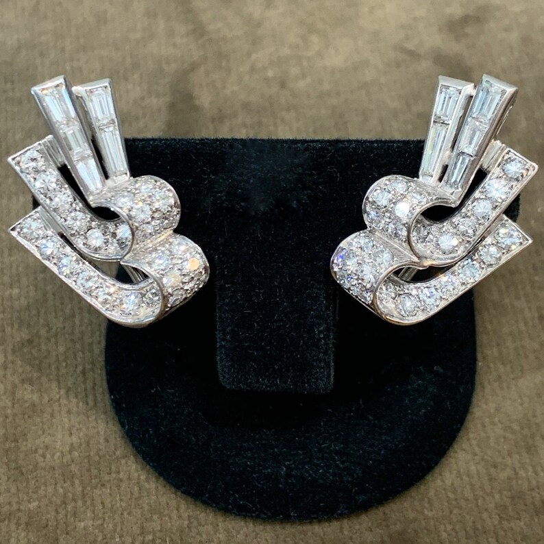 Late Art Deco diamond clip earrings, circa 1950 image 9