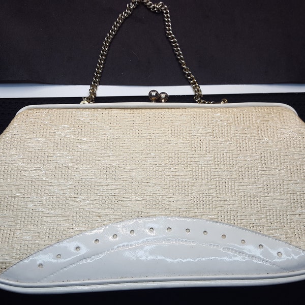 Vintage White Wicker Purse Clutch No Name