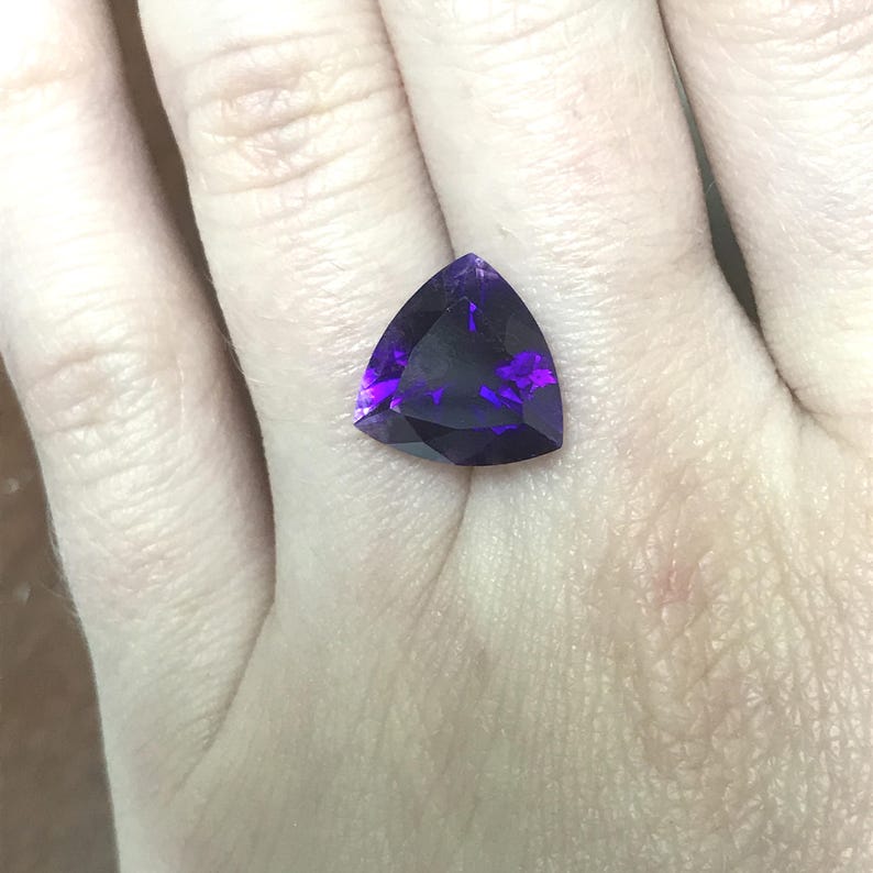 Amethyst 3.16 Cts 1 Pcs Trillion Amethyst Loose Amethyst Natural Amethyst Trillion Faceted Loose Gemstone Trillion 11 MM Lot Amethyst