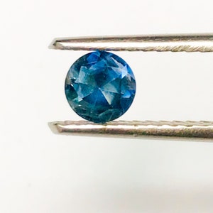 Blue Sapphire round cut size 5 mm, natural Blue Sapphire faceted and calibrated for jewelry making, blue color gem, September birthstone