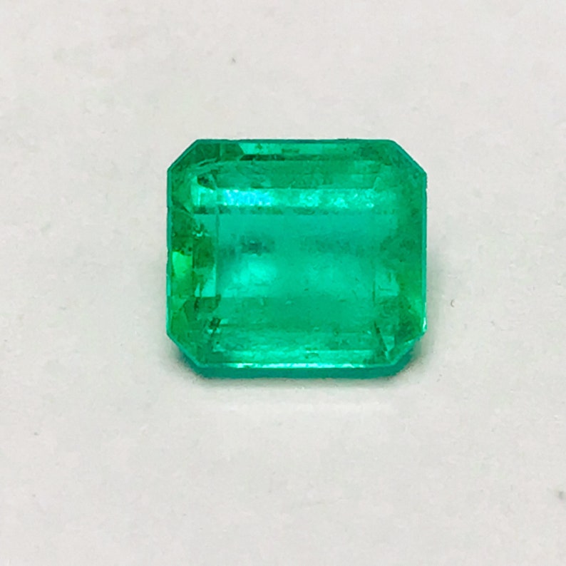 Emerald in Emerald Cut 7X6.15 Mm, 1.36 Carats, Natural Emerald ...
