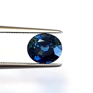 Blue Sapphire, Oval Cut Sapphire, 2.28 Carat Sapphire, Corundum, Sapphire For Jewelry, Natural Sapphire, Loose Sapphire Gemstone, Sapphire