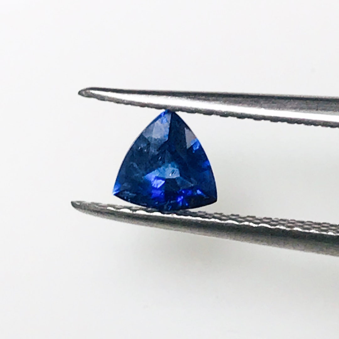 Blue Sapphire Trillion Cut Sapphire 0.50 Carat Sapphire - Etsy