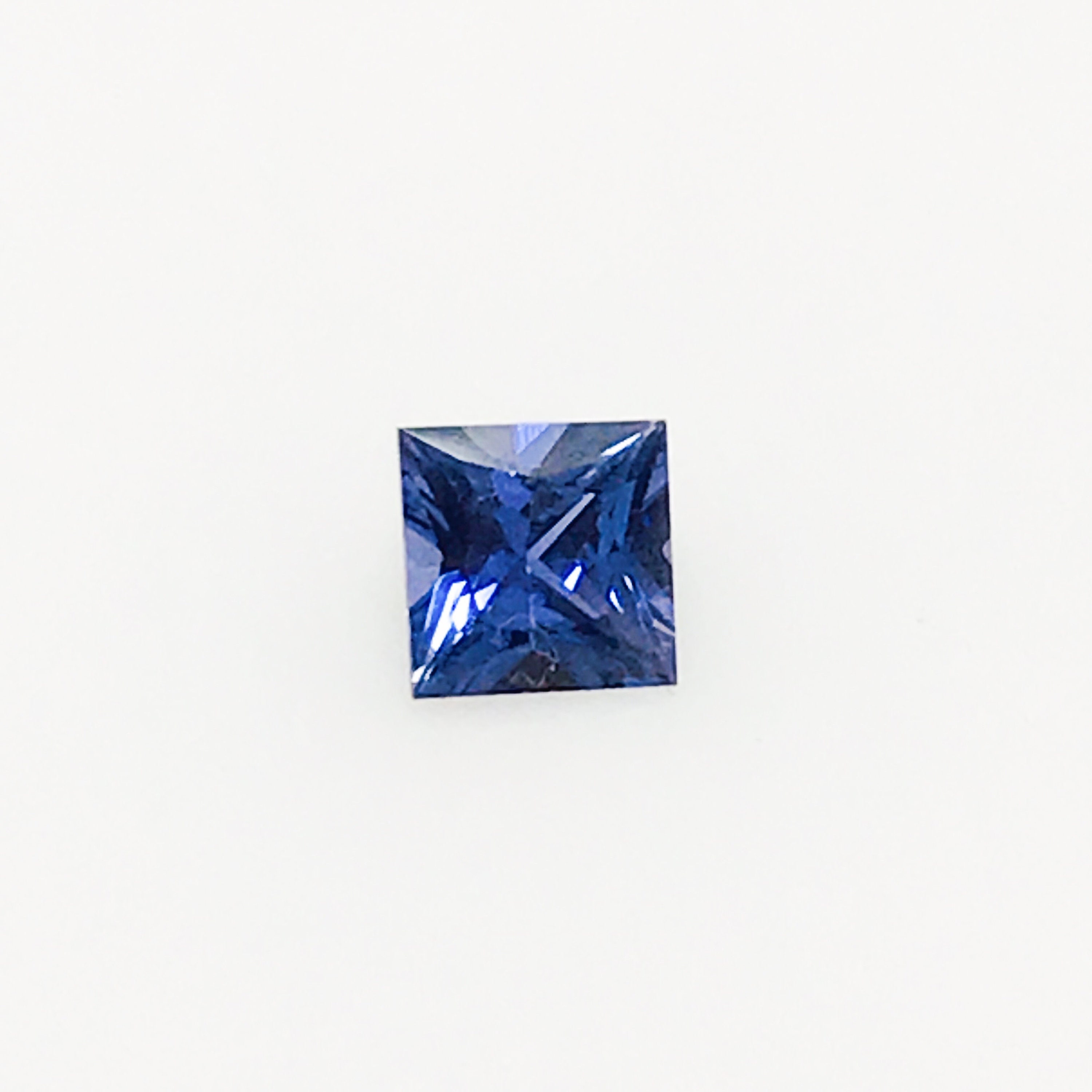 Saphir Bleu Princesse 0,35ct - 4mm - Qualité AAAAA - Neuf Sans Emballage