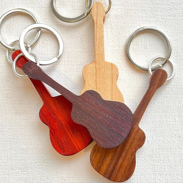 Guitar keychain