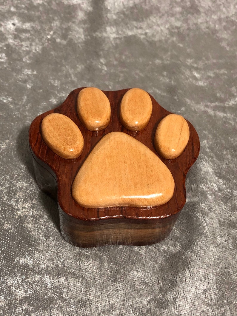 Wooden paw box
