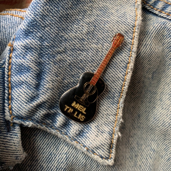 Vintage MEL TILLIS Guitar Enamel Pin — From the 1970s! Rare Country Music Memorabilia! Golden Enamel! Outlaw Country! Classic Country!