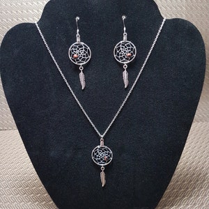 Dreamcatcher Earrings and Necklace Set - Red Tiger-Eye